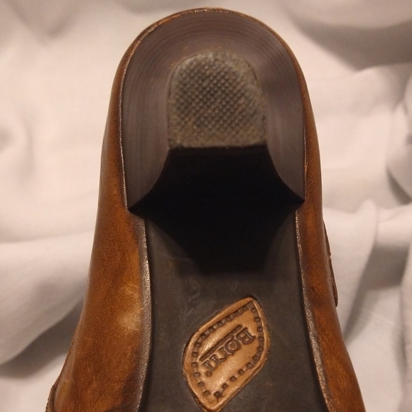Born Brown Leather Ankle Booties Size 10 - Picture 8 of 10
